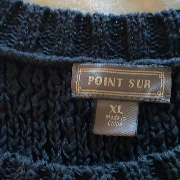 Point Sur: High Neck Sleeveless Sweater - Picture 8 of 11